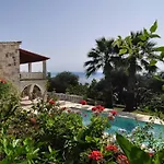 Ionian Garden - Pietra بينيتسيس
