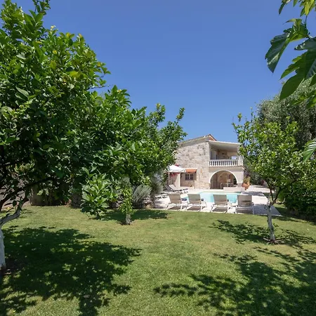 فيلة Ionian Garden - Pietra بينيتسيس