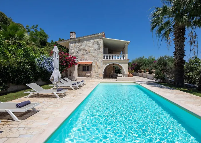 Ionian Garden - Pietra * Benitses (Corfu)