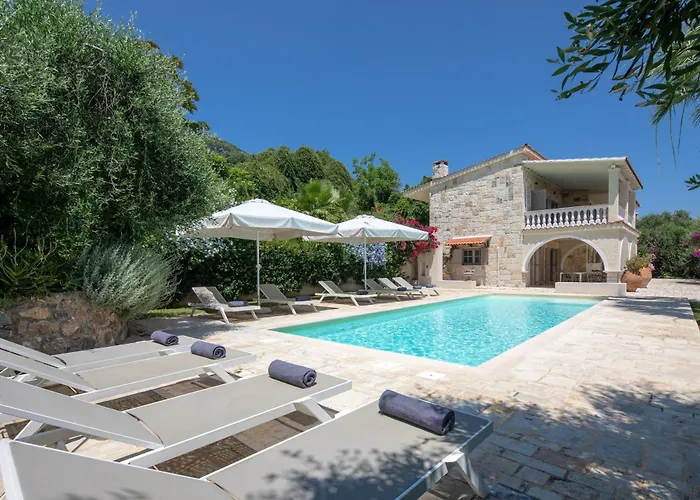 Ionian Garden - Pietra