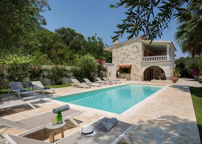 Vila Ionian Garden - Pietra Benitses (Corfu)
